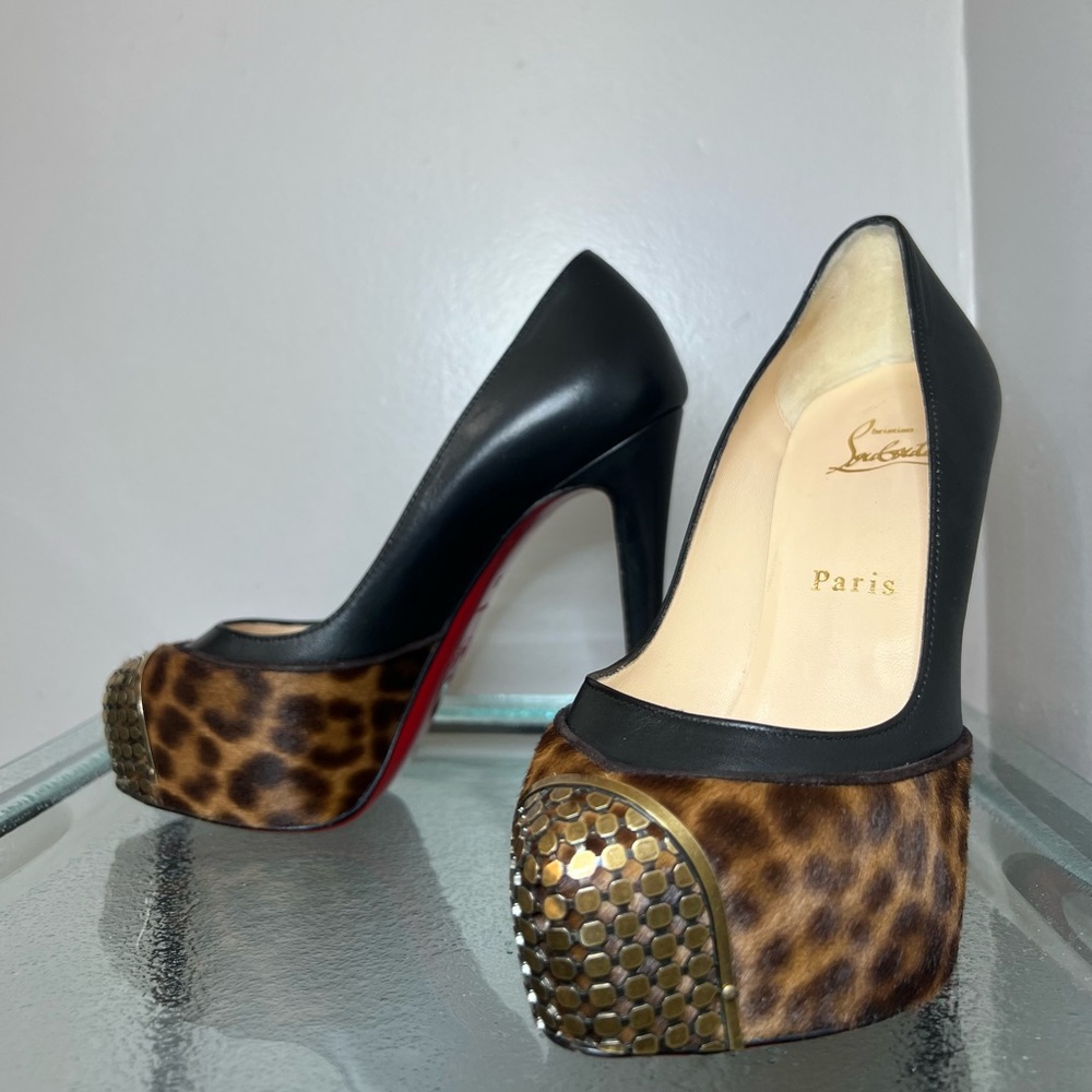 Christian Louboutin Maggie Pony Leopard Heels - Picture 14 of 16